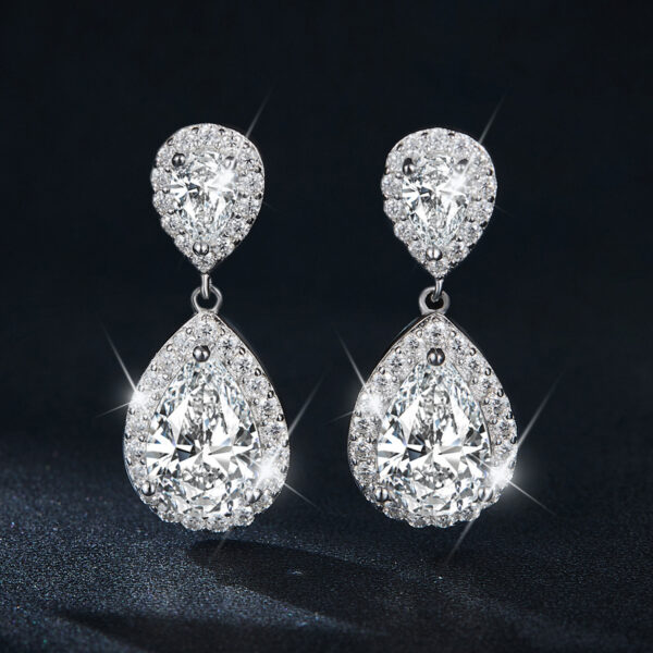 Luxury Teardrop Moissanite 925 Silver Earrings (Double Certified)